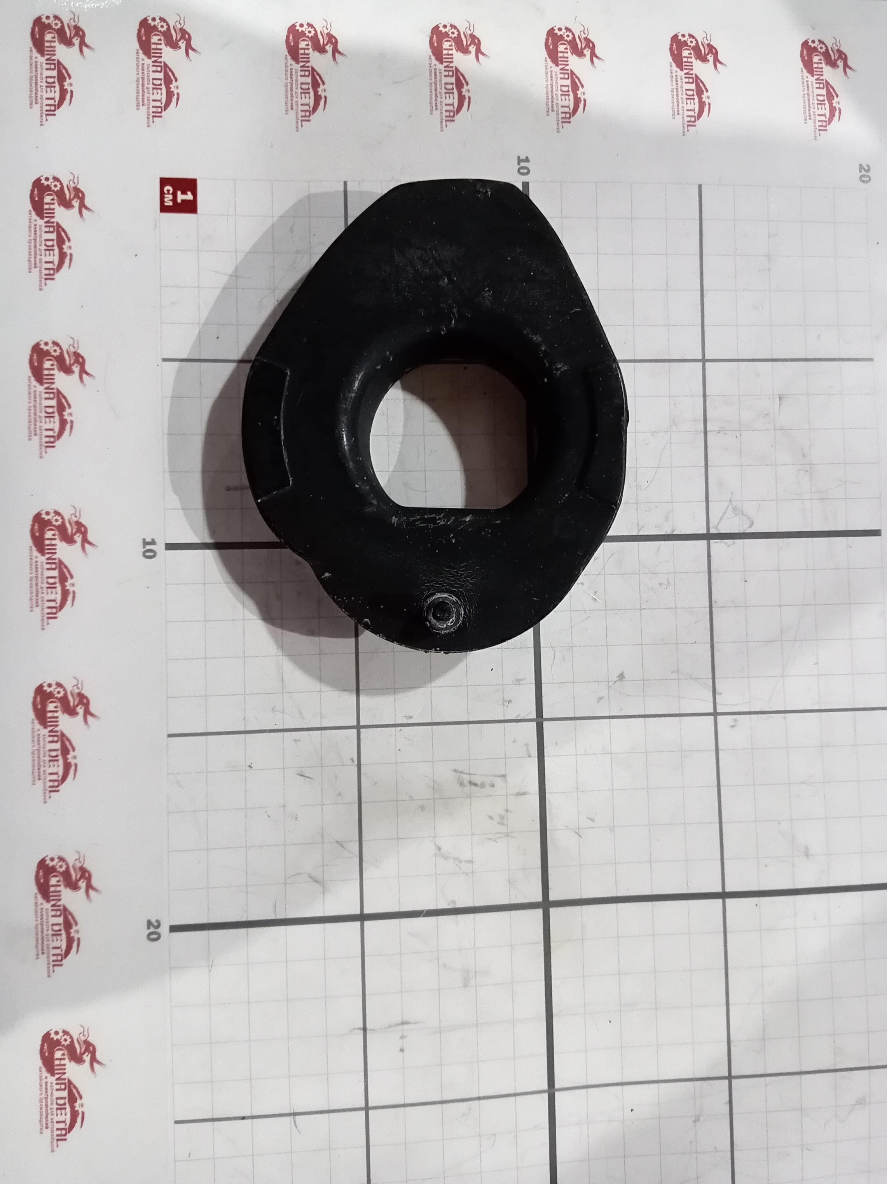 Опора пружины Опора нижняя пружины подвески задней 4086028600 1